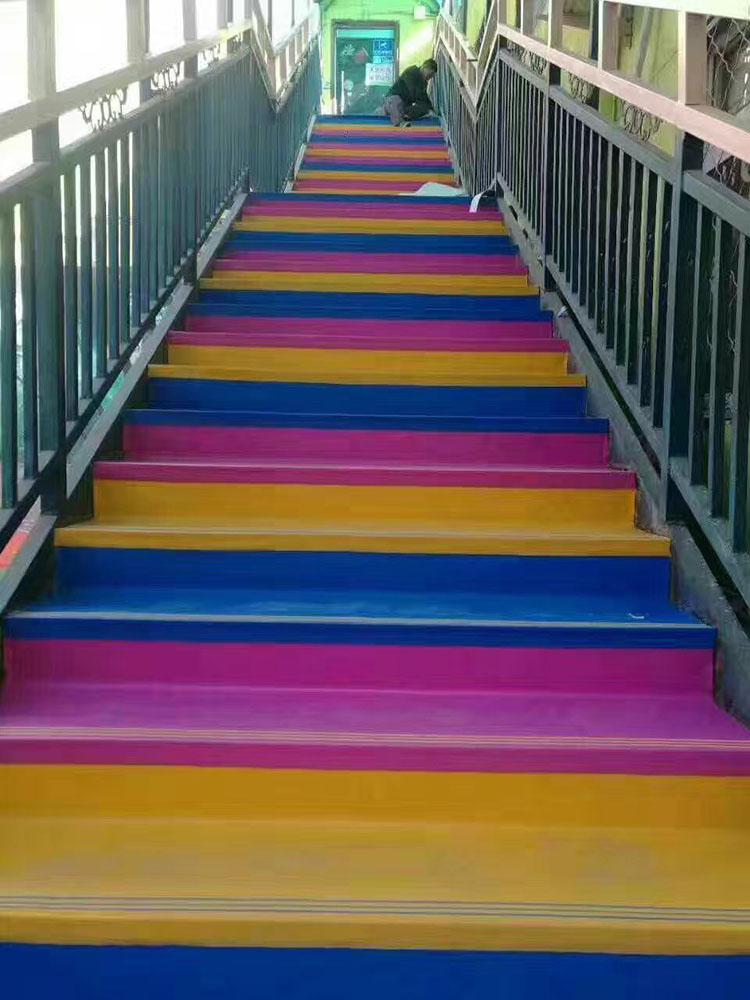 2017-11-13-1510552254893477.jpg 楼梯踏步工程案例 (9).jpg