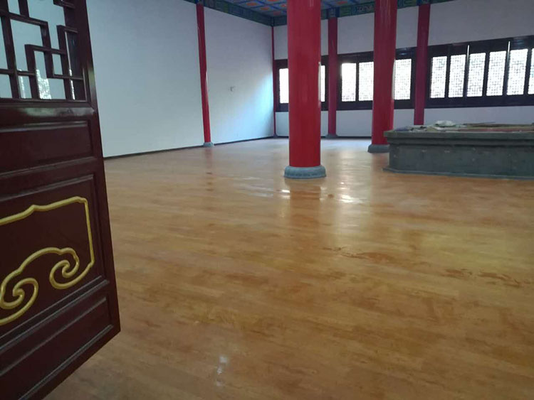 2017-11-13-1510555671293676.jpg 塑胶地板卷材工程案例 (13).jpg