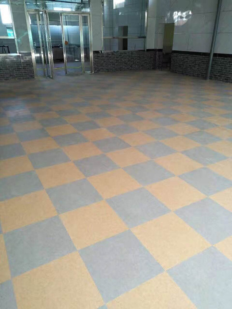 2017-11-13-1510556238245326.jpg 塑胶地板片材案例 (3).jpg