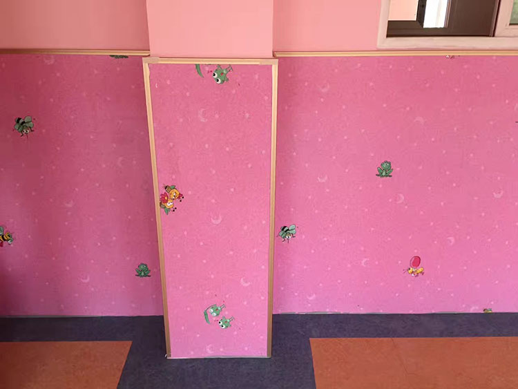 2017-11-13-1510561900921690.jpg 幼儿园专用塑胶塑胶地板案例 (16).jpg