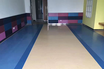 养老院选择pvc地板的原因_【烟台PVC塑胶地板】